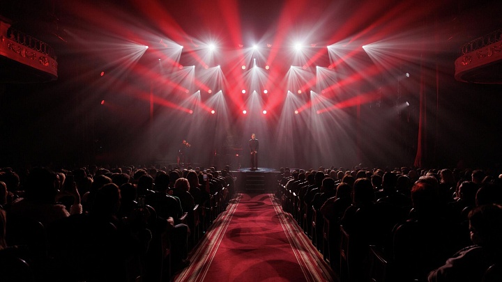 В Театре эстрады с аншлагом прошла премьера музыкального спектакля о любви