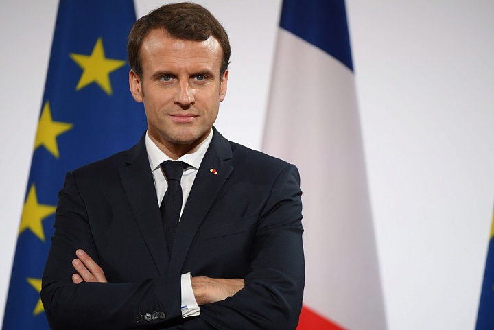 Артур Фадеев: Франция демонстрирует нестабильную политическую позицию