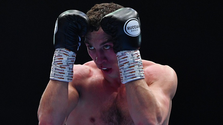 Российский боксер Силягин проиграл в поединке кубинцу Иглесиасу