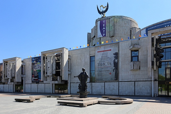 В театре им. Сац продолжаются ремонтные работы