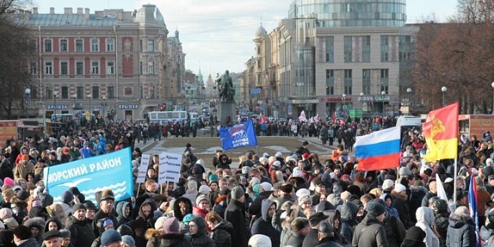Из-за возможности провокаций, власти Ленобласти приняли решение о запрете проведения митингов до 1 мая
