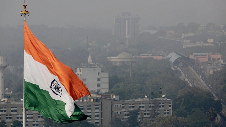 Эксперт рассказал, почему Индии придется платить больше за поставки нефти