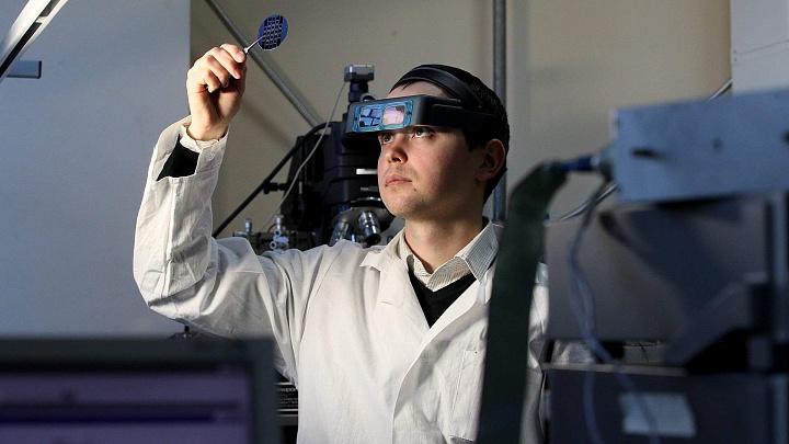 Москва объявила имена тех, кто получит премии для молодых ученых